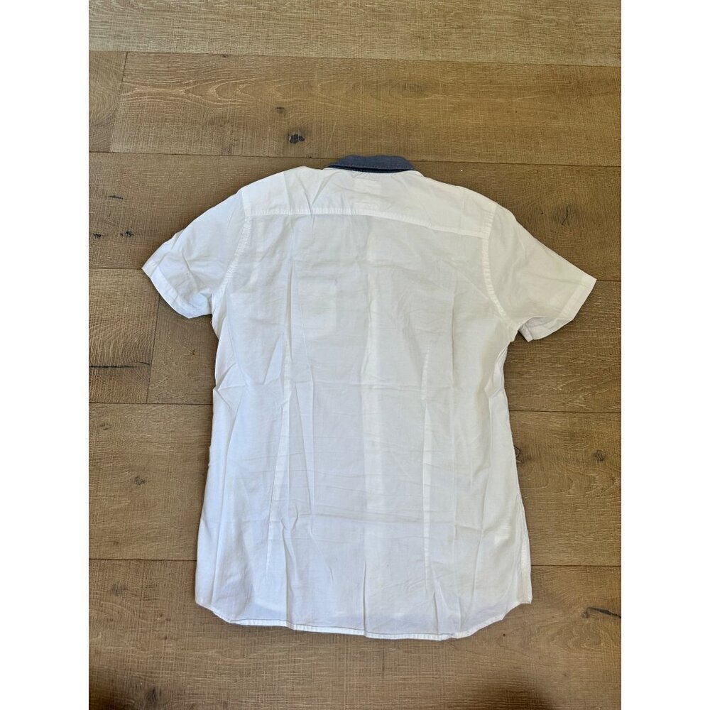 Mens White & Blue Slim Fit Short Sleeve Cotton Shirt With Contrast Collar & Pock - Picture 2 of 6
